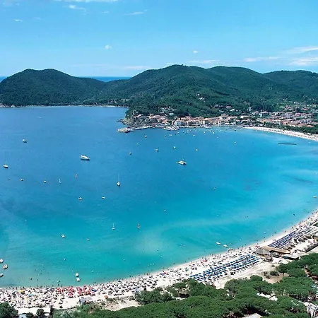 Monolocale Con Piscina Lejlighed Marina di Campo