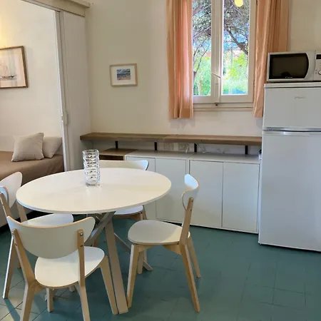 Lejlighed Monolocale Con Piscina Marina di Campo